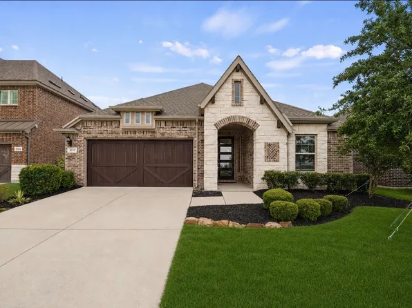 2532 Governors Blvd, Heath, TX 75126