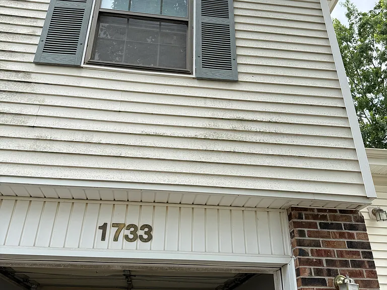 1733 W Prairie St #1733 — Photo 29