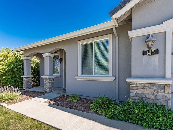 3rd image of 145 Golden Leaf Ct