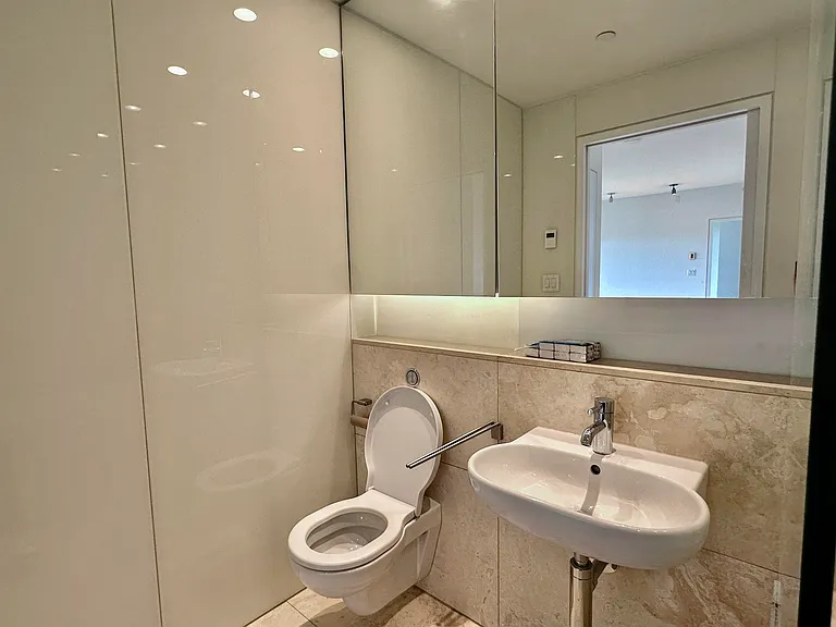 838 W Hastings St #24XX — Photo 16
