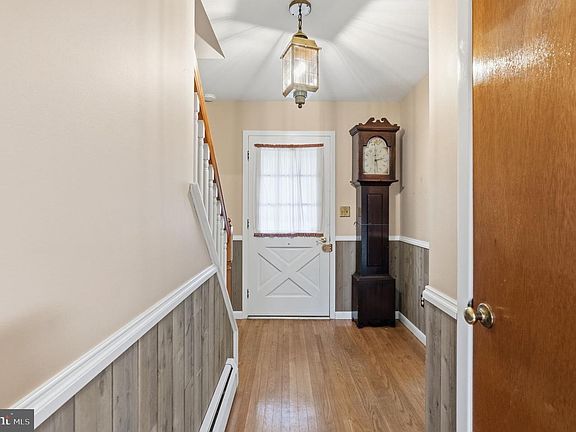 5th image of 416 Oak Park Rd