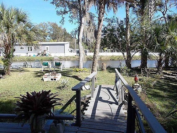 2nd image of 34 Royal Palm Cir