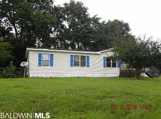 143 Wren Ln, Robertsdale, AL 36567