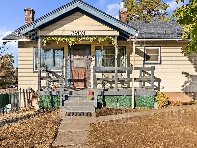 3903 N Jefferson St — Photo 7