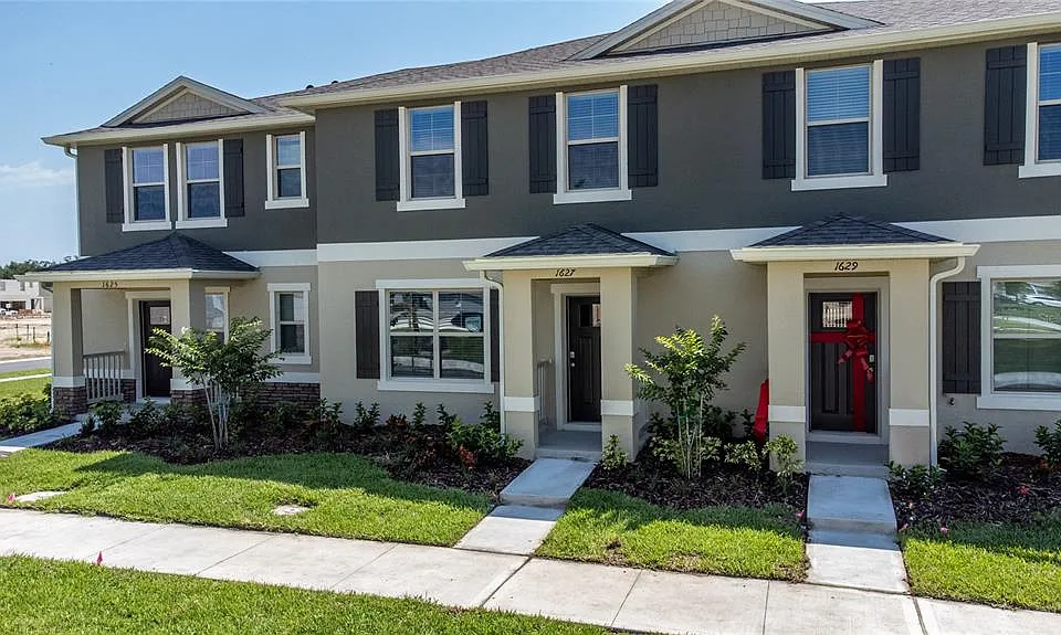 1627 Bitteroot St