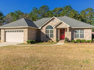 13 Thornberry Ln, Petal, MS 39465