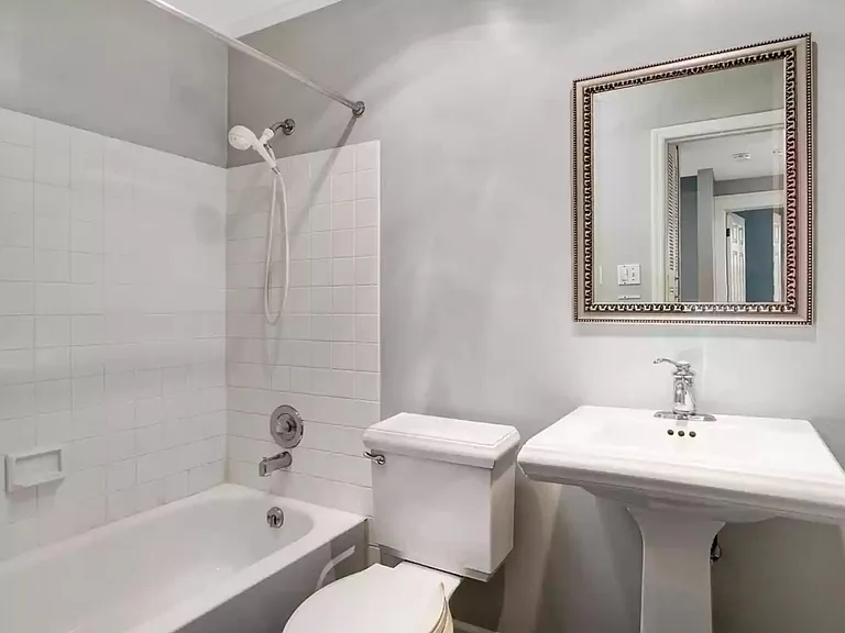 5803 Waterman Blvd #3W — Photo 14