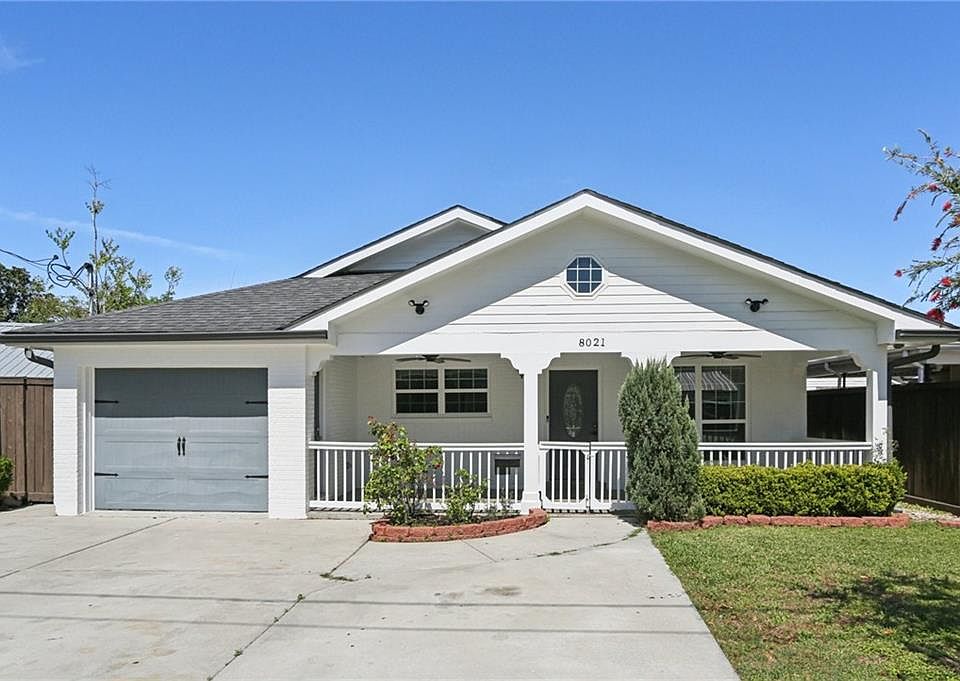 1st image of 8021 Versailles St