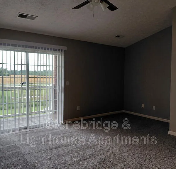 1215 Lighthouse Cv #18-W — Photo 3