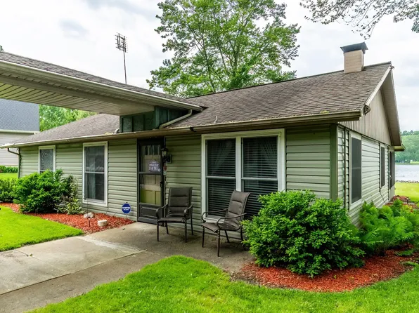 160 Lane 110b West Otter Lk, Angola, IN 46703