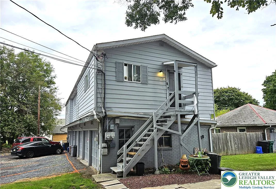 1 bed, 600 sqft, $1,100 — Photo 1