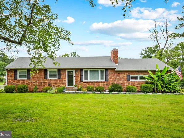 8700 Gerst Ave, Perry Hall, MD 21128