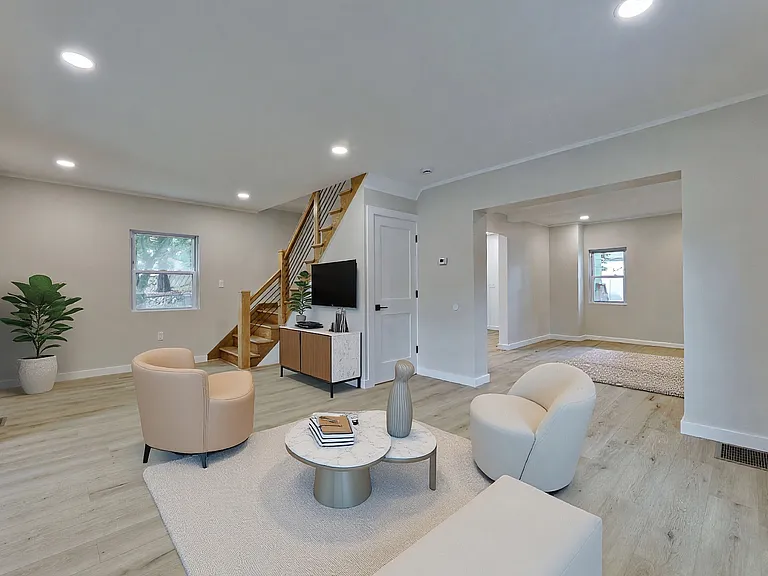 205 Island Rd — Photo 6