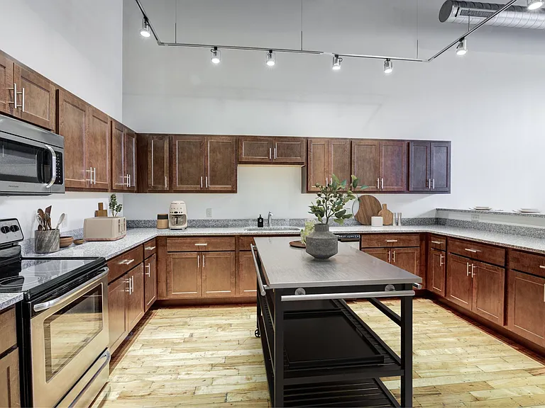 Albany Lofts at One Broadway — Photo 5