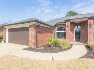 8050 Castle Pointe Way, Pensacola, FL 32506