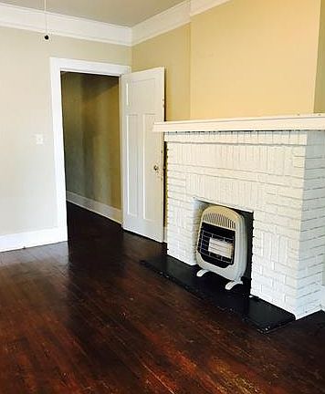 4th image of 7835 Fig St