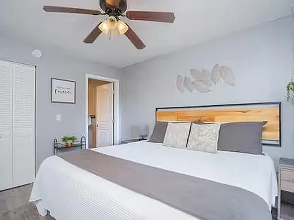 26 Chickadee Dr APT 2, Branson, MO 65616