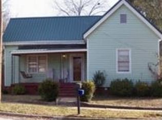 15 Barry Ave, Lagrange, GA 30241