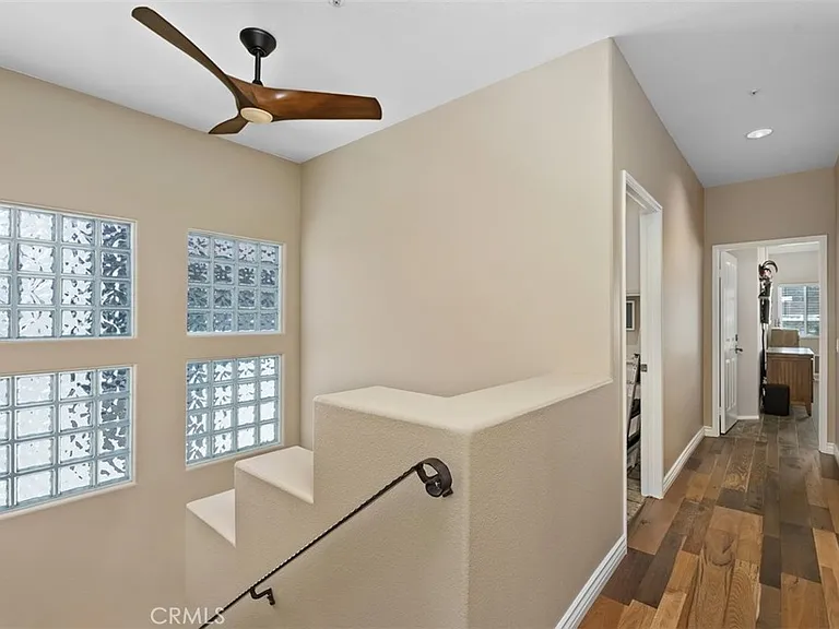 33722 Bridgehampton Dr — Photo 16