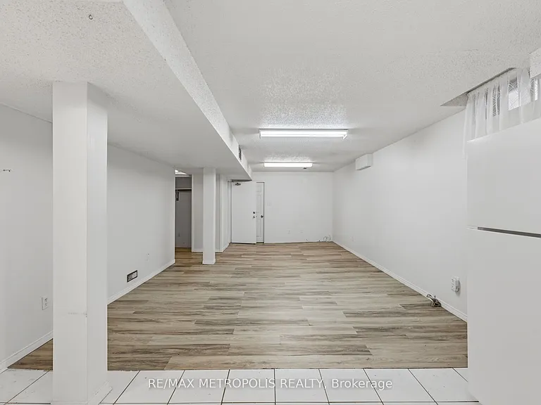 584 Strouds Ln #BASEMENT — Photo 22