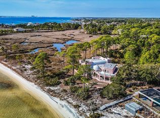 221 Wynnehaven Beach Rd, Mary Esther, FL 32569