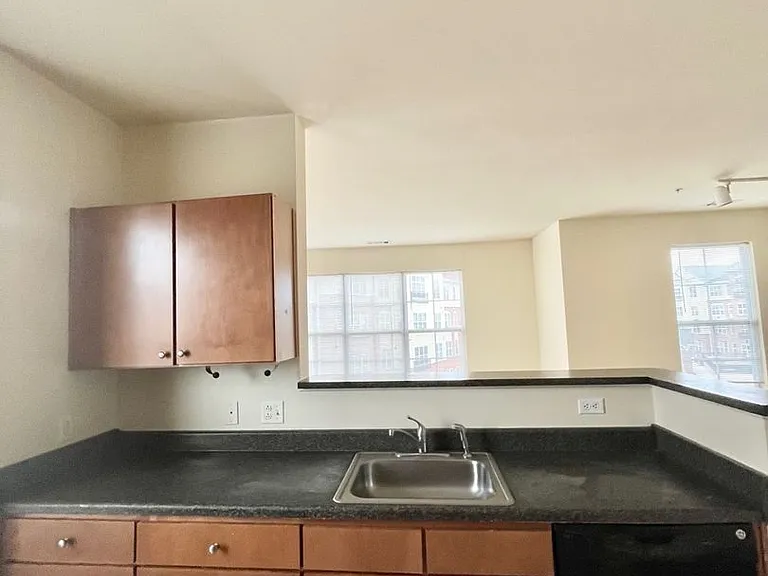 Westville Village Apartments — Photo 26