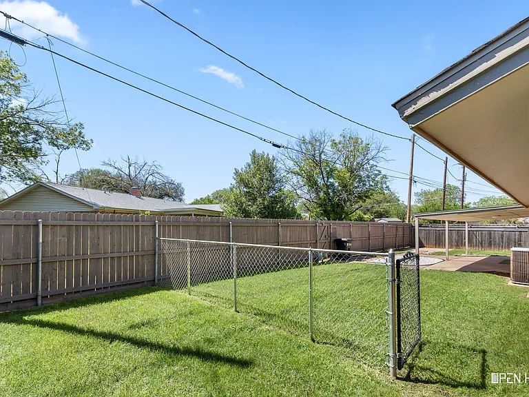 4805 Big Bend Dr — Photo 31