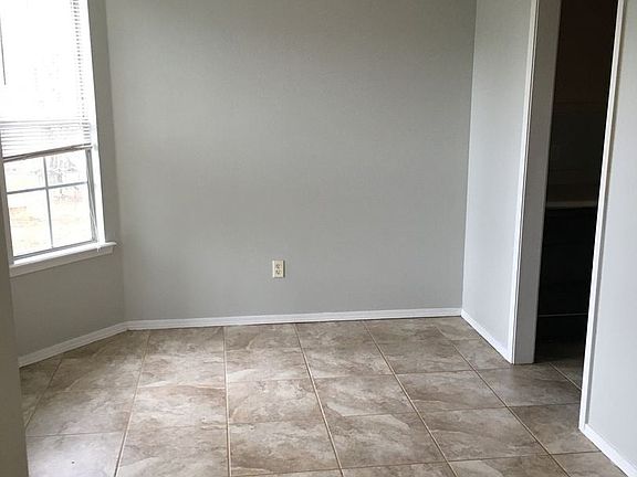 4th image of 3090 W Wildflower St