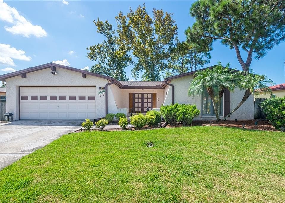 1st image of 9721 Lakeside Ln