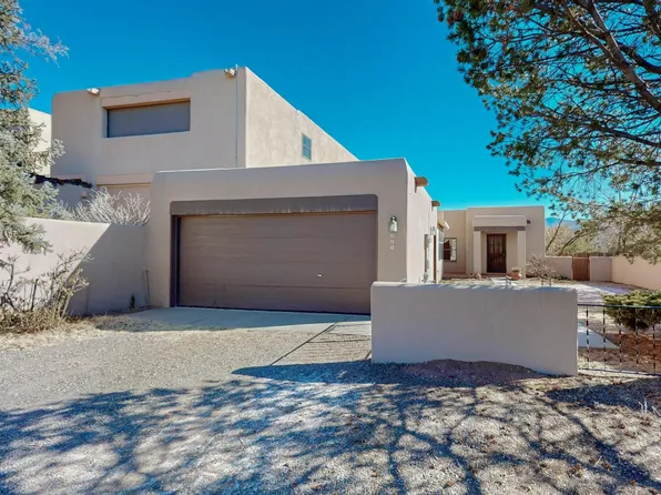 217 Camino De La Sierra, Santa Fe, NM 87501