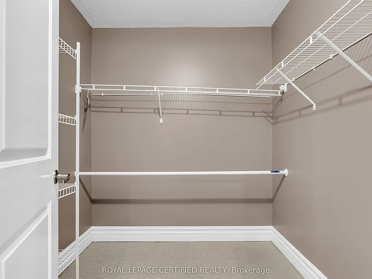 6 Cachet Ct — Photo 26