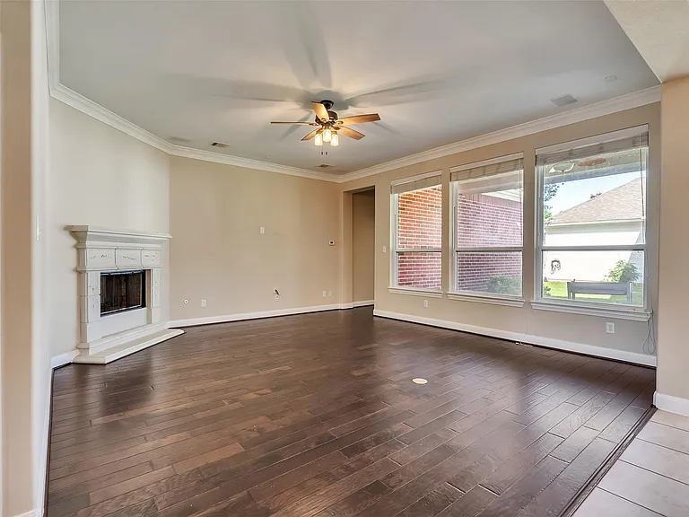 5342 Tyler Park Ln — Photo 20