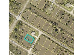 1925 Tanager Ave, Lehigh Acres, FL 33972