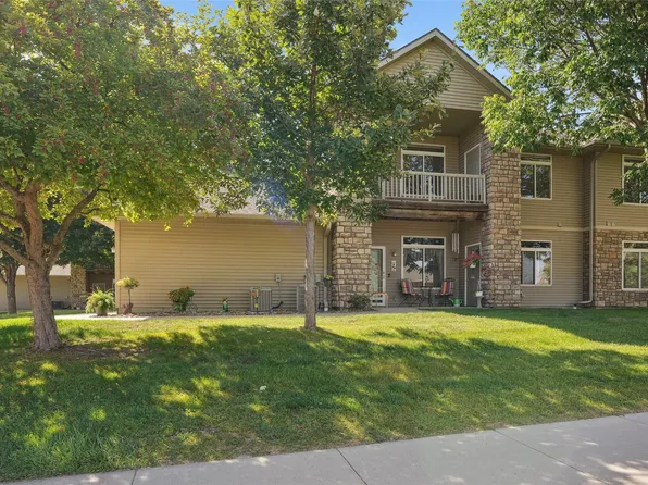 503 Maggie Ln, Altoona, IA 50009