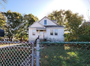 28 Kirk Rd, Bay Shore, NY 11706