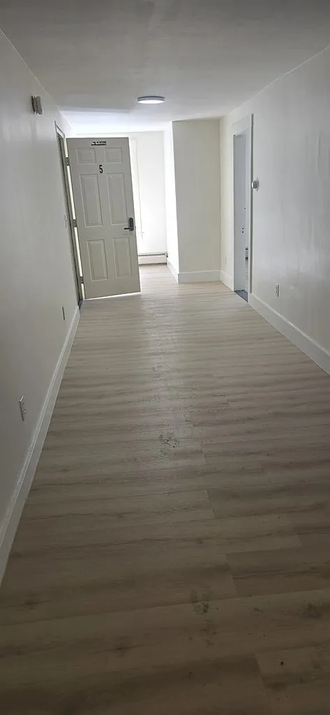 Charming 2-Bedroom Apartment with Heat and Hot Water included in quaint Montpelier, Vermont with ... — Photo 4