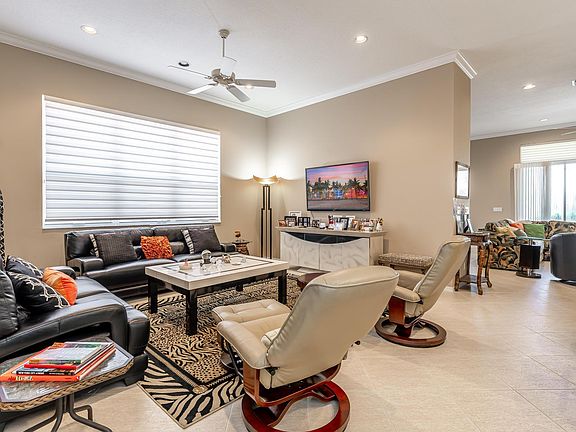 3rd image of 7219 Trentino Way