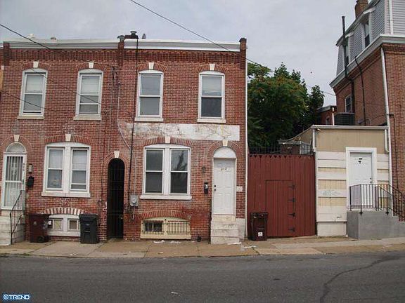2nd image of 313 N Franklin St