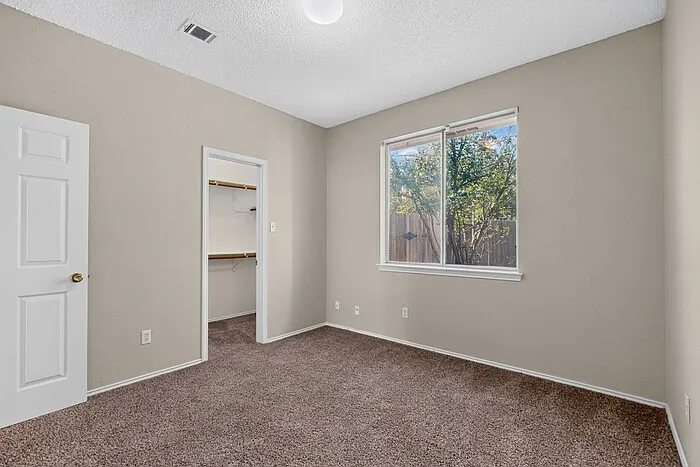 17905 Worley Dr — Photo 32