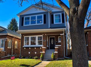 1219 N Taylor Ave, Oak Park, IL 60302