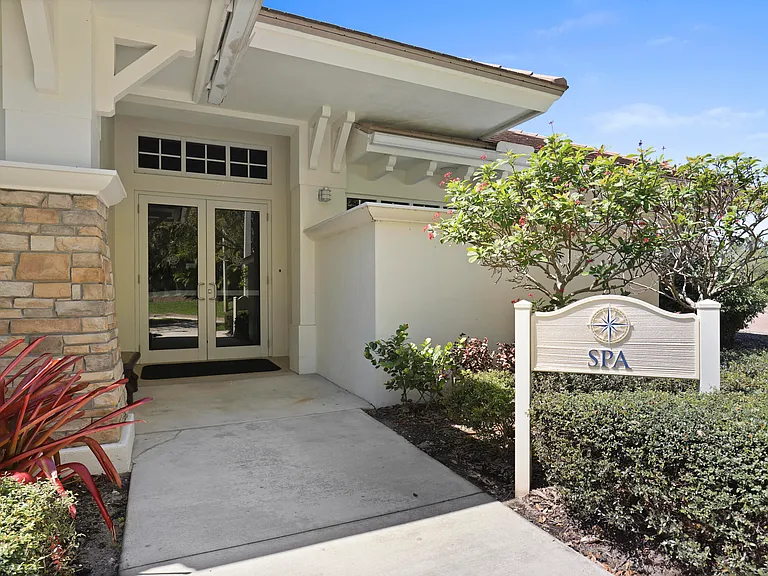 5172 SE Club Way #207 — Photo 76