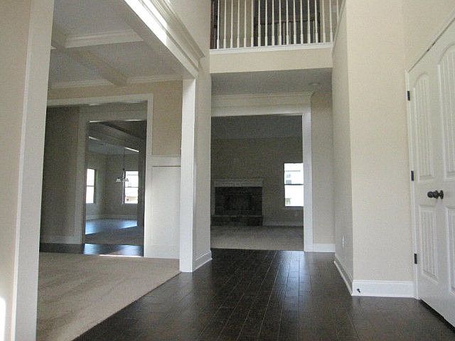 2nd image of 808 Calumet Drive