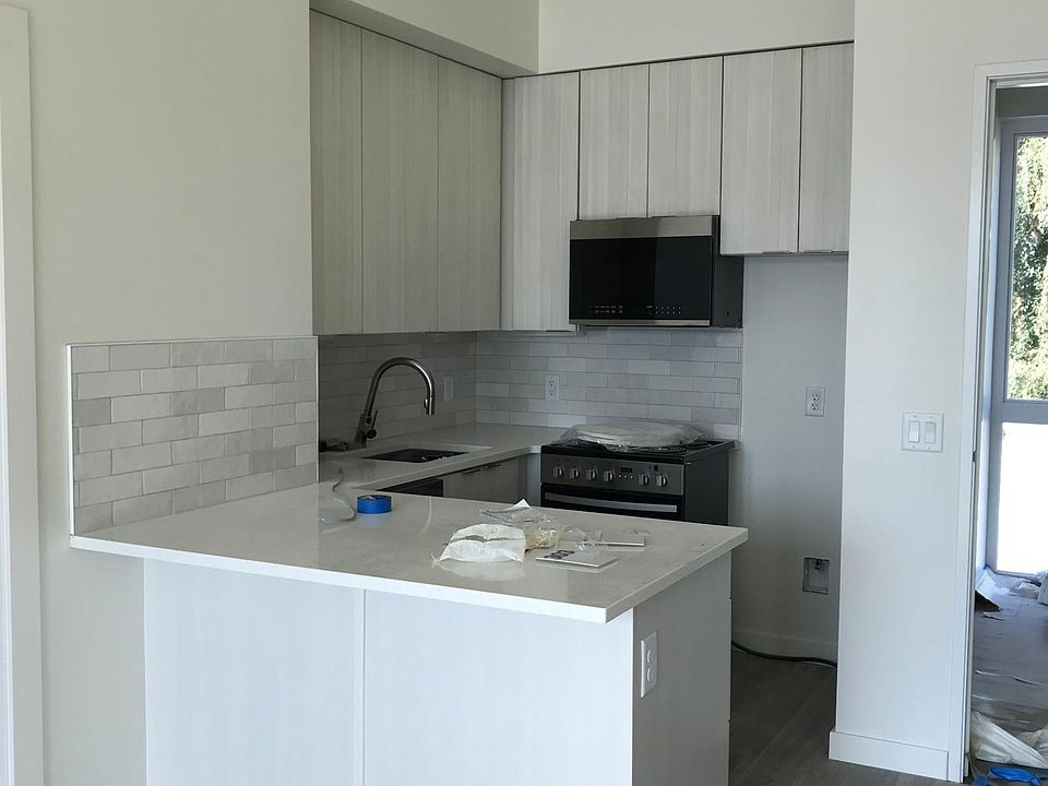 Not actual unit, similar floorplan & finishes