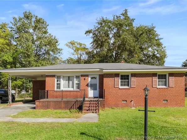 23961 Crumptown Rd, Wagram, NC 28396