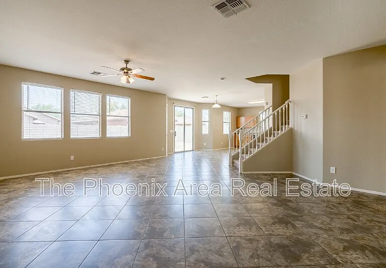 45992 W Dutchman Dr — Photo 11