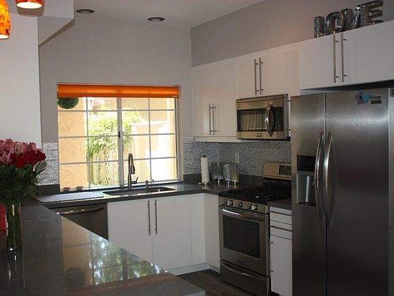 3rd image of 3894 Creststone Pl