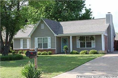 1st image of 6914 Black Thorn Dr