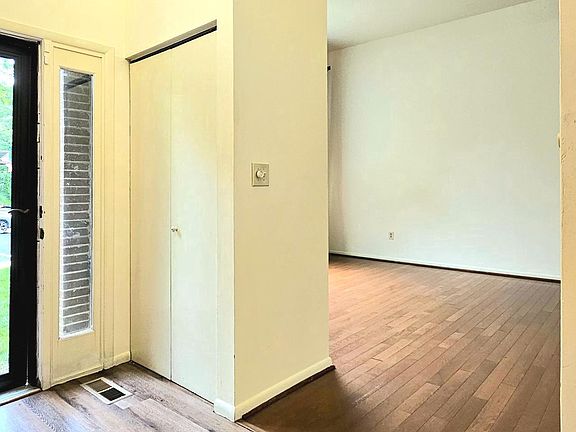 3rd image of 8729 Sheridan Farms Ct