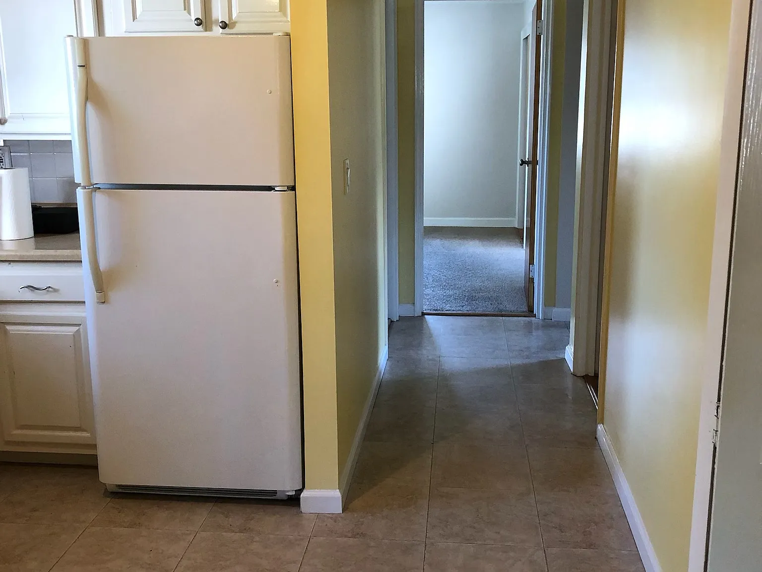 36 E Devonia Ave — Photo 3