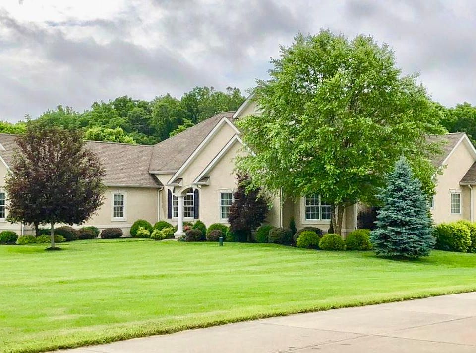 1st image of 6015 Fairway Dr